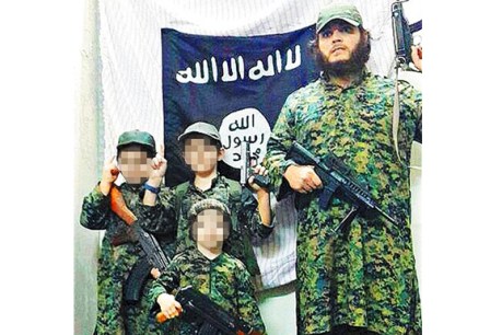 Sharrouf children alive, Australian jihadi bride says as she flees IS stronghold