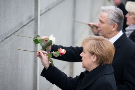 Germany cheers 25 years since Berlin Wall falls