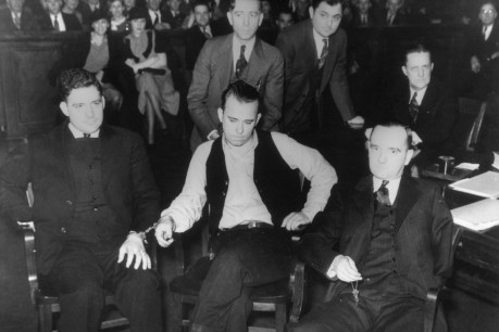 US gangster Dillinger&#8217;s body to be exhumed