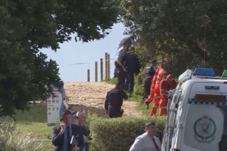 Man dies after being found stabbed near beach