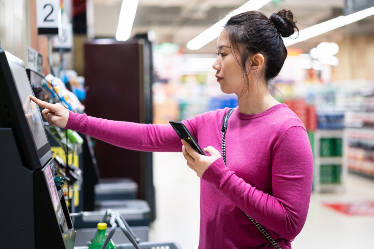 Woolworths' self-serve customers will soon have extra electronic eyes looking over their shoulders.