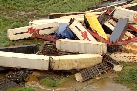 Freight train derails in regional Victoria