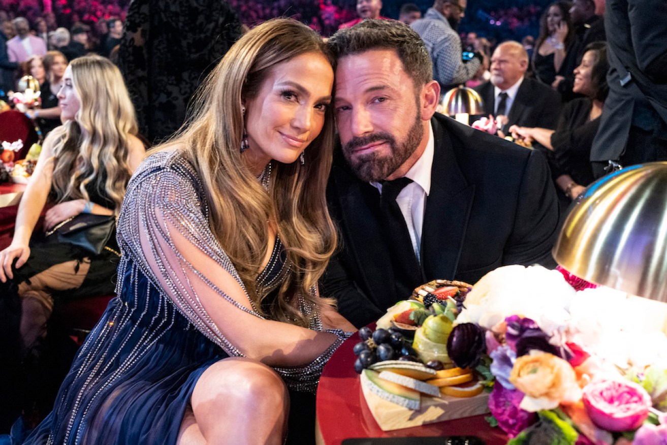 Jennfier Lopez and Ben Affleck seemingly had a tense interaction on camera at the Grammys.