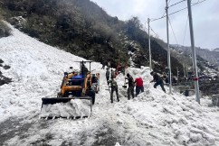 At least seven dead as avalanche hits tourism spot