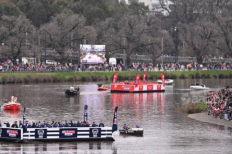 No river in the way as fans flock to AFL final parade