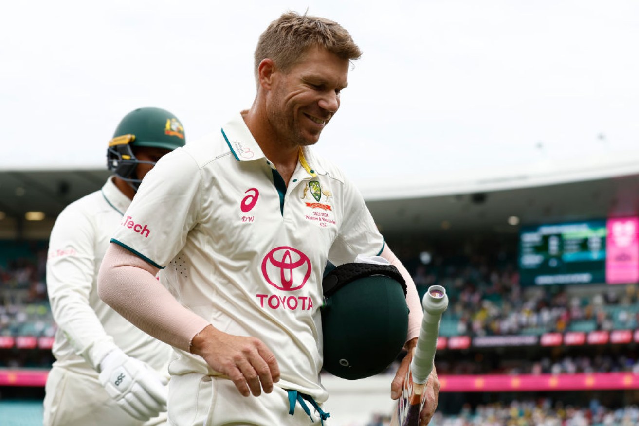 Retiring opening bat David Warner was dismissed for 34 in his final Test for Australia.