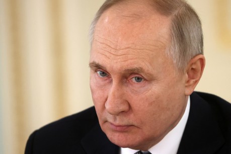 Putin registered as Russian presidential candidate