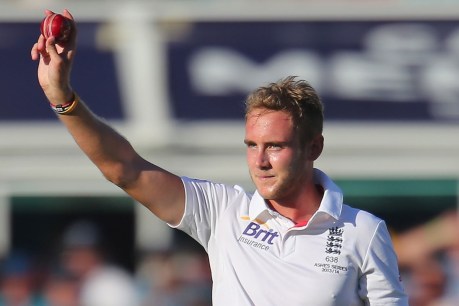 Stuart Broad silences baiters with stunning spell