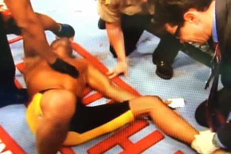 Shocking: Anderson Silva breaks leg in UFC 168 loss