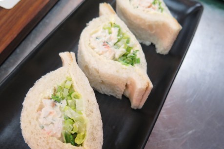 Step by step: The ultimate prawn sandwich