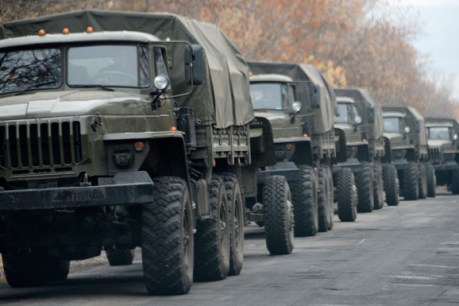 Ukraine rebels dig in as crisis worsens