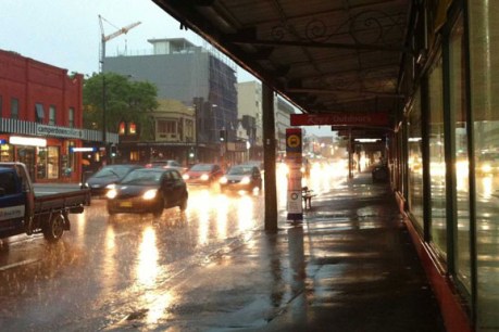 Storms cause chaos in Sydney