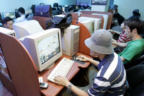 Man dies after three-day internet gaming binge