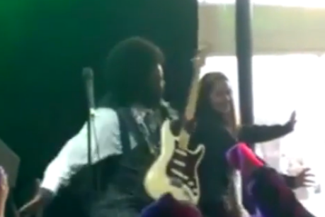 Afroman filmed punching female fan on stage