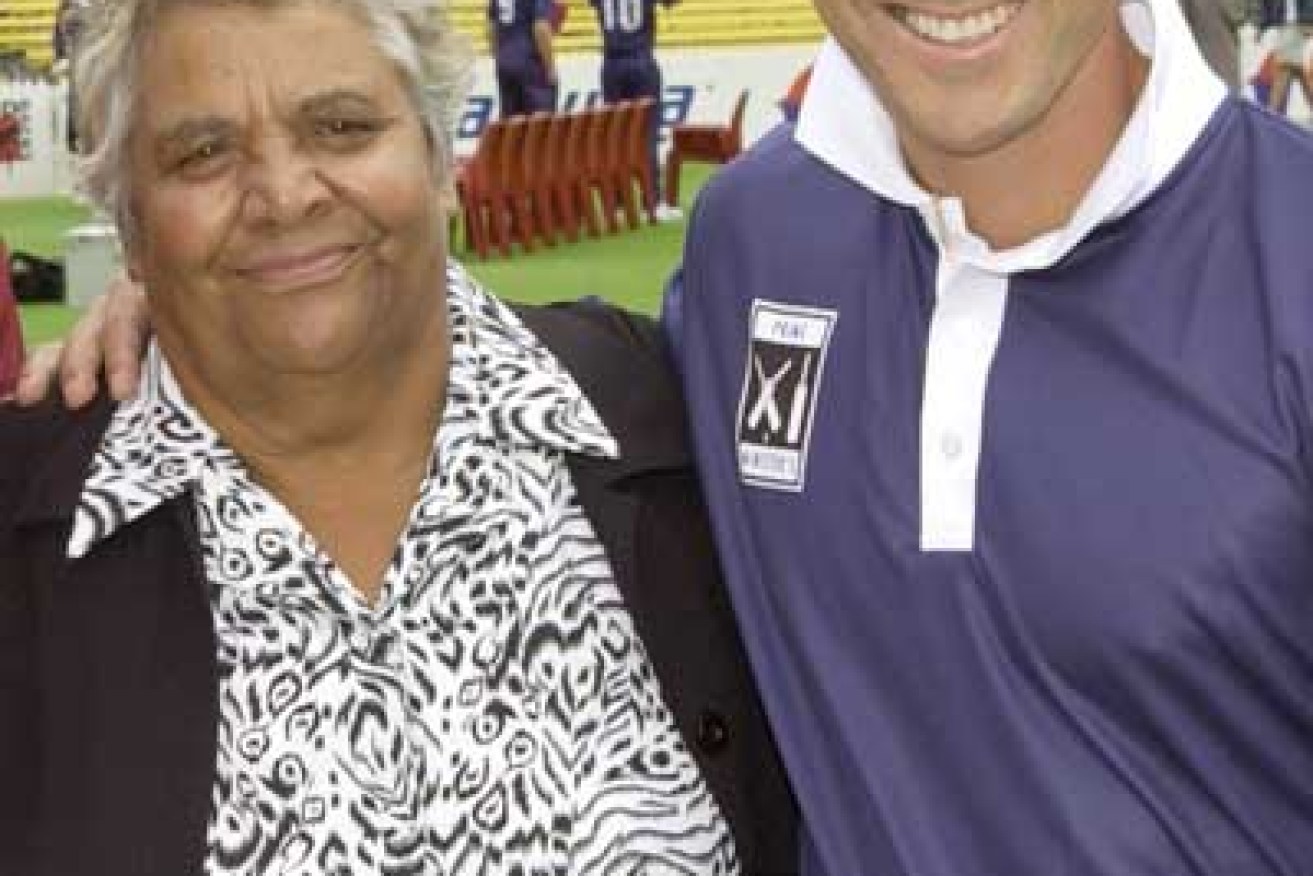 Faith Thomas, pictured here with Justin Langer, was the first Indigenous woman to play cricket for Australia. Photo: AAP