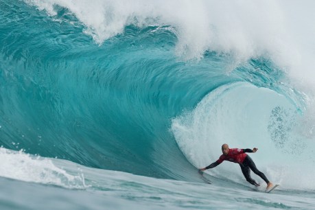 Huge swell tests the world&#8217;s best at Margarets