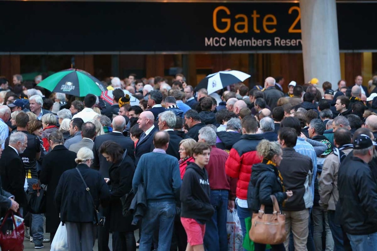 A quarter of AFL supporters say they'll be watching games from home to avoid COVID. <i>Photo: AAP</i>