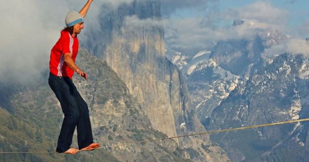 Adventurer Dean Potter dies in base jumping accident The New Daily