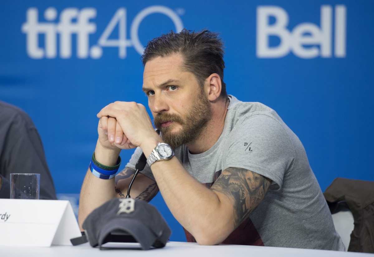 Tom Hardy Shuts Down Questions About His Sexuality The New Daily 