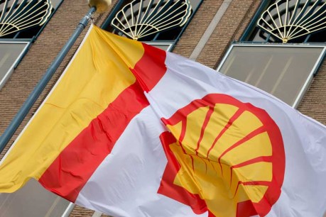 Shell abandons Arctic oil well