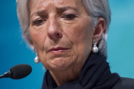 IMF warns of global economic &#8216;contagion&#8217;