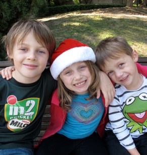 Australian children Mo, Evie and Otis Maslin were killed in the crash.