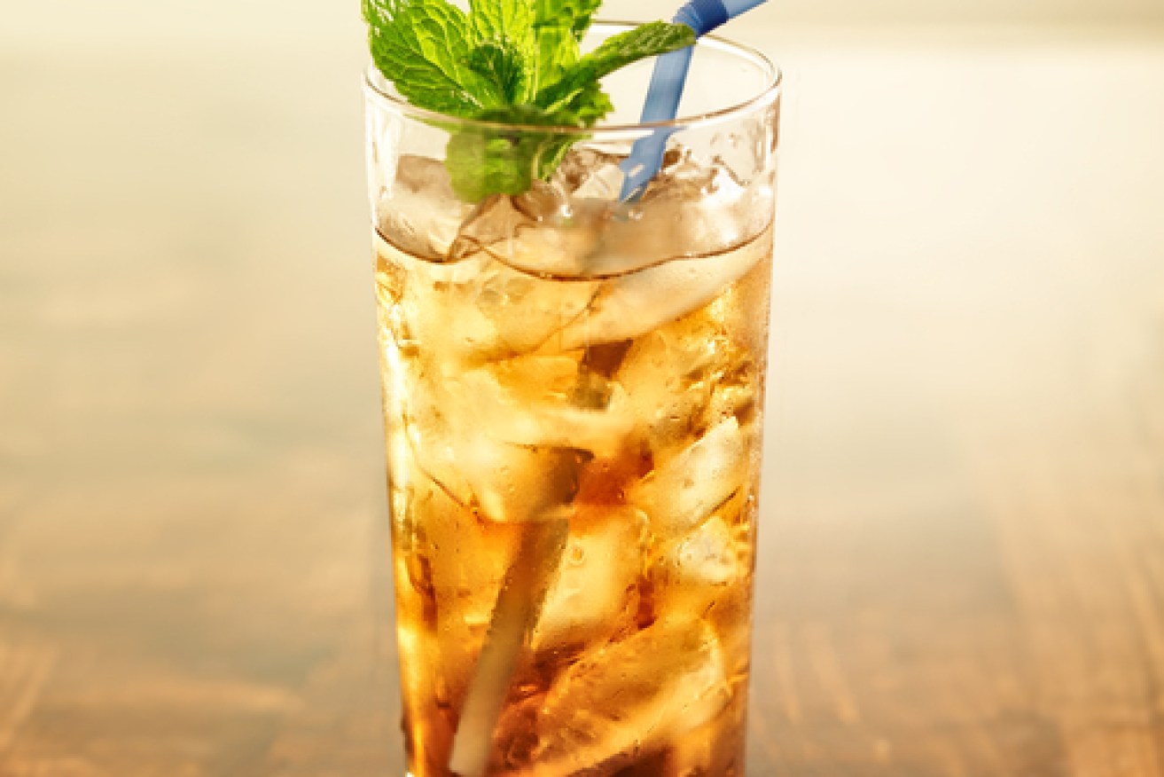 Iced tea is a refreshing drink with minimal sugar.