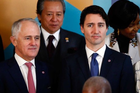 CHOGM: PM meets Trudeau