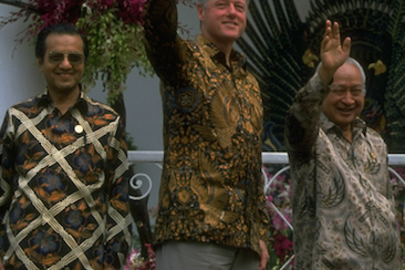 Clinton during an APEC Summit in 1994, after Keating convinced him to join.