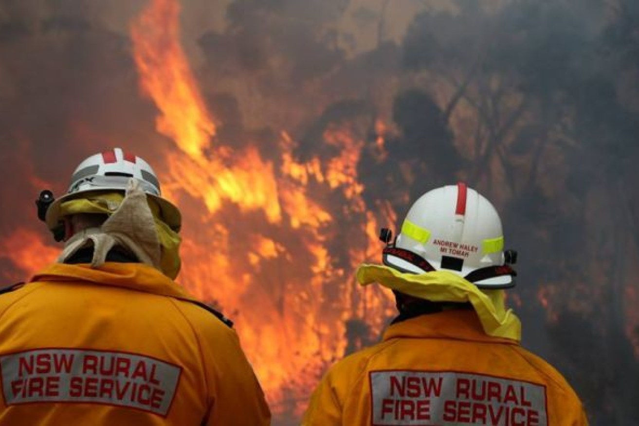 A volunteer with the RFS in southern NSW has allegedly lit fires, left the area and then returned to help fight them.