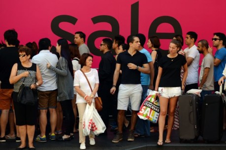 Retail spending down on economist forecasts