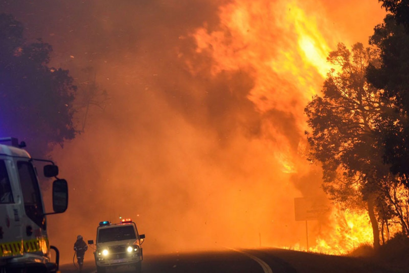 Australians still reeling from the coronavirus crisis are being warned to brace for bushfires and damaging rains.