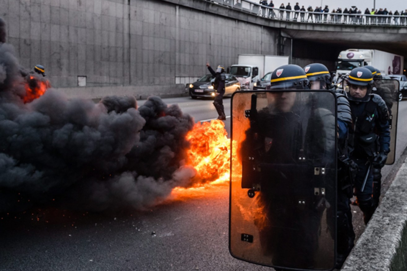 French taxi driver protests against Uber quickly turned violent – but the company sent its drivers in anyway.