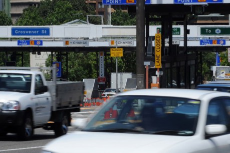 NSW Labor pledges to cap tolls at $60 per week