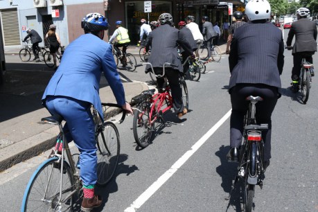 Cars may be forced to give cyclists more space