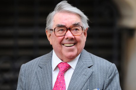 &#8216;It&#8217;s goodnight from me&#8217;: Ronnie Corbett dead at 85