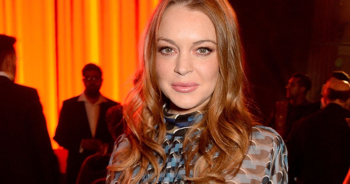 Lindsay Lohan gets engaged to new beau The New Daily
