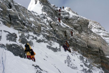 Everest horror: family learned of death on net