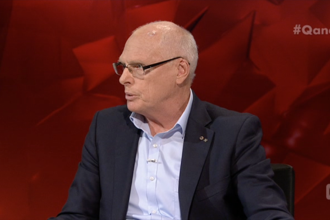 Despite the apology, Jim Molan says he's keeping the defamation action 'on the table'. 