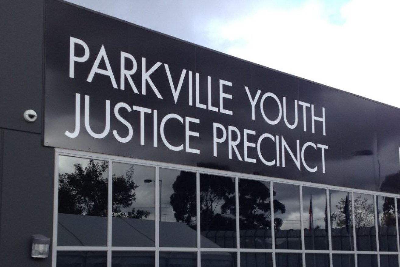 Victoria's Youth Justice Centre's in Parkville and Malmsbury can't contain the state's "worst" offenders, union says.