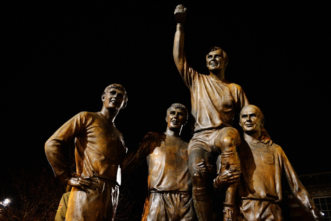 England World Cup heroes Bobby Moore, Geoff Hurst, Martin Peters and Ray Wilson immortalised in bronze – but their heads were not that hard and four of the team now suffer from dementia. 