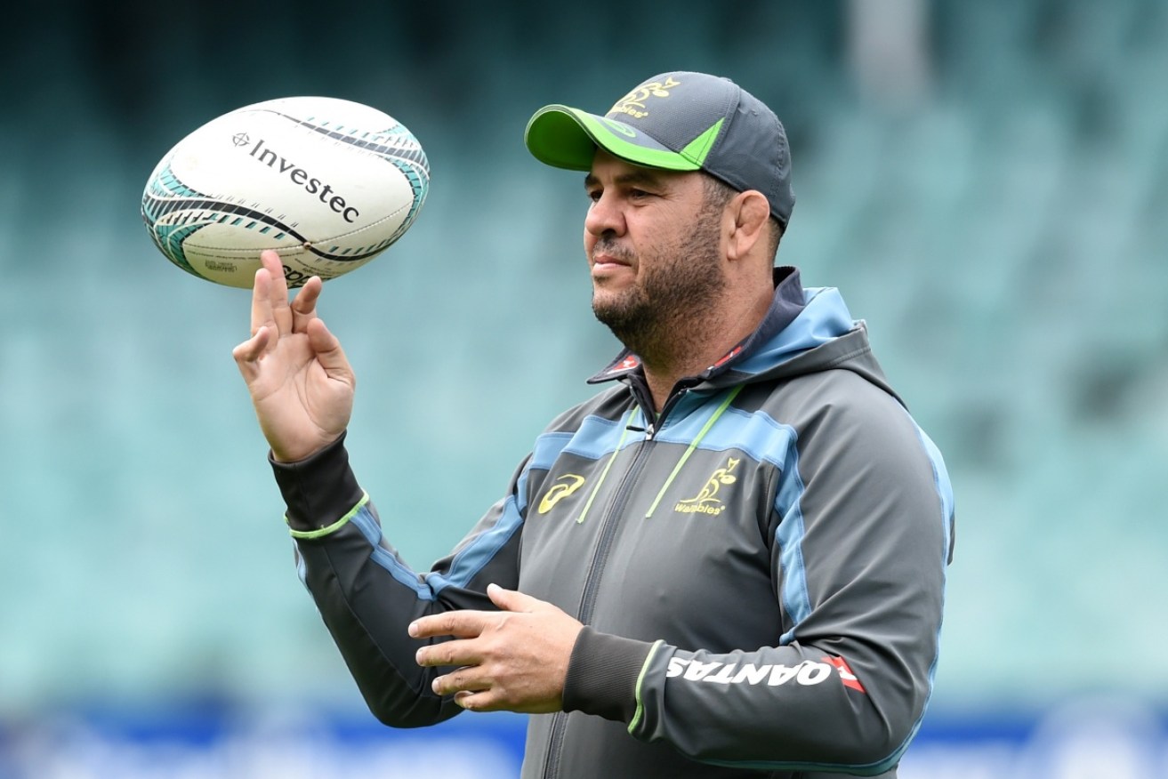 Wallabies coach Michael Cheika says NZ shouldn't have to apologise over 'spygate'.