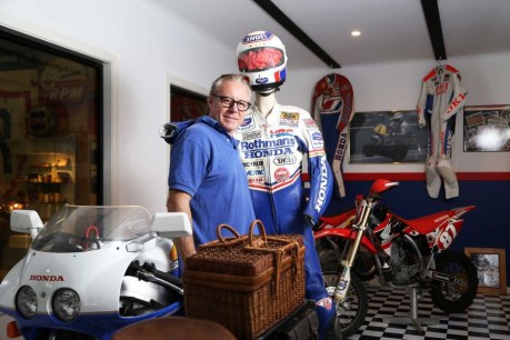 Wayne Gardner&#8217;s police cell drama: accused of being &#8216;angry old man&#8217;