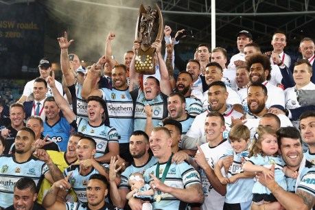 &#8216;Turn your porch lights off!&#8217;: Cronulla end famous hoodoo in thriller