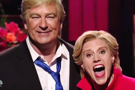 SNL's Trump and Clinton break character, make up