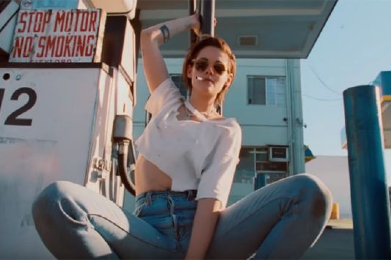 Kristen Stewart puts in a sultry performance in the latest Rolling Stones video clip.