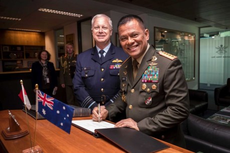 Indonesia backs down on suspension of military co-operation with Australia