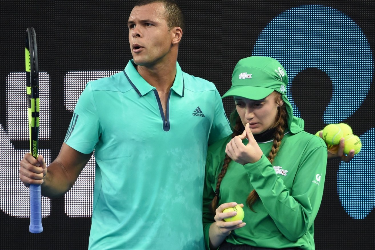 Jo-Wilfried Tsonga received a letter from the ballgirl he helped in 2016.