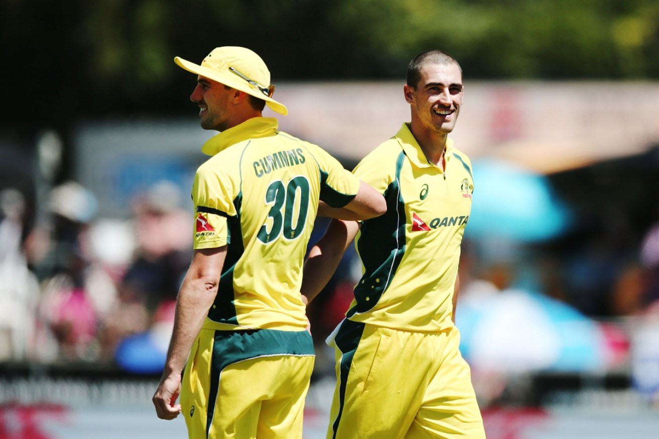 Australia is expected to replace No.1 fast bowler Mitchell Starc (R) with Pat Cummins, who has played one match since 2015.