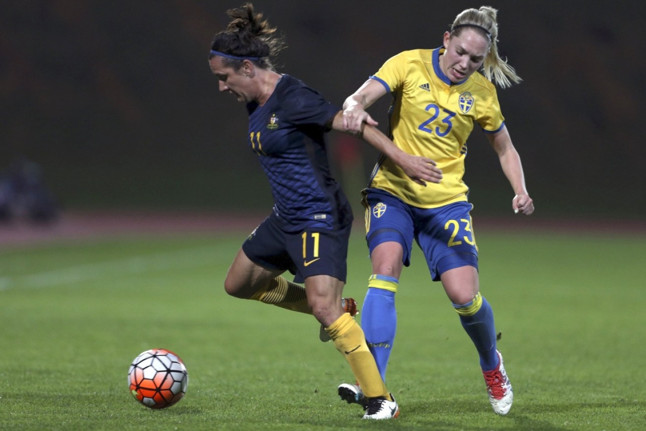 Australian striker Lisa De Vanna and her team struggled against Sweden. 
